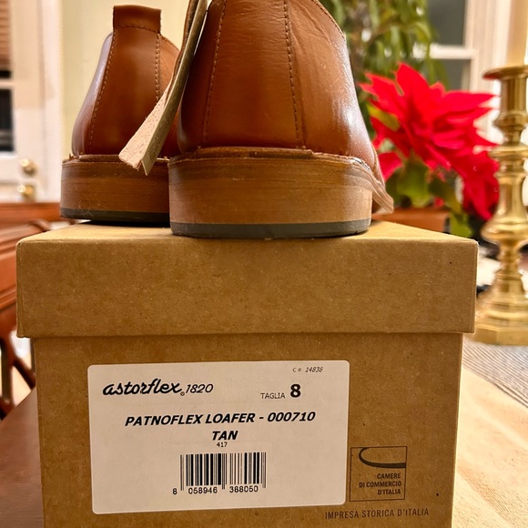 Patnoflex Tan Leather Loafers for Men - Picture 2 of 6